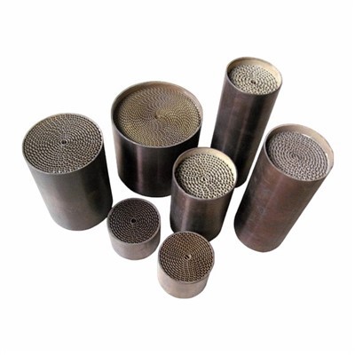 Metallic Catalyst alang sa Motorsiklo ug Sasakyan